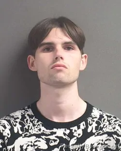 Mugshot of ETHAN S SPICELAND