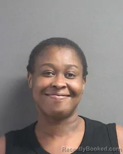 Mugshot of LATOYA L WILLIAMS