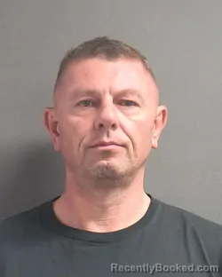 Mugshot of COURTNEY SHAWN SMITH
