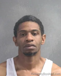 Mugshot of SHAMAINE TREMAL FAVORS