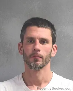 Mugshot of KYLE BERNARD LAING