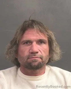 Mugshot of KYLE MICHAEL LAVELLE