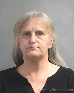 Mugshot of JAQUELINE S UPSON