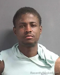 Mugshot of KEYMARI LORENZO MURRELL booked in Volusia County, Florida on March 11, 2026