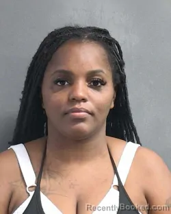 Mugshot of SEDAWN D REDDING booked in Volusia County, Florida on March 13, 2026