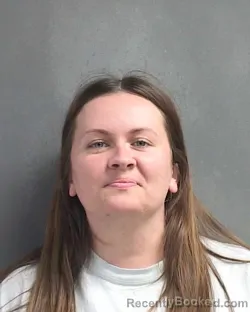 Mugshot of HANNA E BATTERSHALL