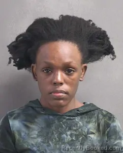 Mugshot of DARNIQUA CHARDENAE FAGAN