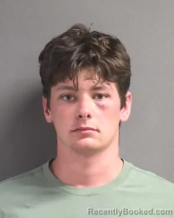 Mugshot of EVAN R THOMPSON