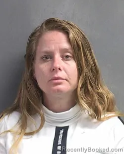 Mugshot of MONIQUE ARIELLE COLLIER HOLT