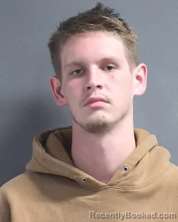 Mugshot of THOMAS JOSEPH VRATANINA