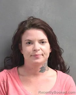 Mugshot of MICHELLE LYNN THOMAS