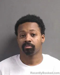 Mugshot of JAVON E BAKER