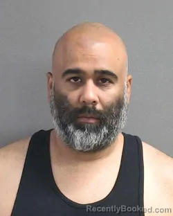 Mugshot of ELIEZER ECHEVARRIA QUINONES booked in Volusia County, Florida on April 25, 2026