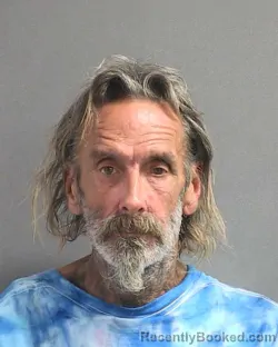 Mugshot of WILLIAM LEE PETERSON booked in Volusia County, Florida on April 30, 2026