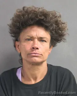 Mugshot of MELISSA S GONZALEZ booked in Volusia County, Florida on May 4, 2026