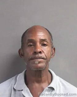 Mugshot of RONALD L MOSELY booked in Volusia County, Florida on May 5, 2026