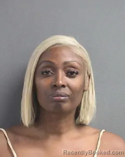 Mugshot of TUMIKA LAVONDA WILLIAMS booked in Volusia County, Florida on May 14, 2026