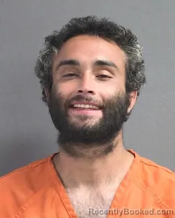 Mugshot of ISMAEL FERNANDEZ booked in Volusia County, Florida on May 21, 2026