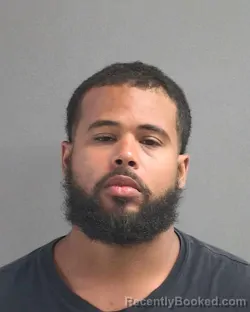 Mugshot of DASHAWN ALEXANDER EVERETT booked in Volusia County, Florida on May 25, 2026