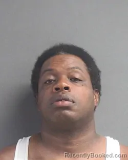 Mugshot of Veontae Latrone Simmons booked in Volusia County, Florida on August 15, 2026