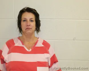 Mugshot of JENNIFER LYNN HOFFMAN booked in Putnam County, Ohio on April 13, 2026