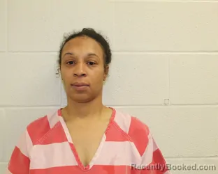 Mugshot of CANDACE M PITTS