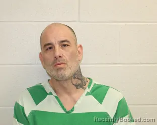 Mugshot of IRA SHAWN HINDALL