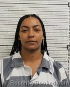 Mugshot of TAMIA A HUNT booked in Ross County, Ohio on April 15, 2026