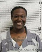 Mugshot of TERRASIA DONNYEIL HOLLAND booked in Ross County, Ohio on April 22, 2026