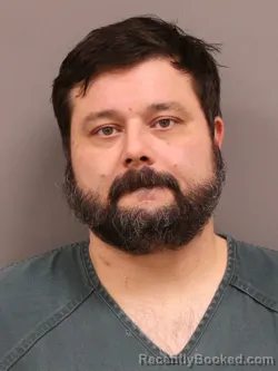 Mugshot of DUSTIN DANIEL SNYDER
