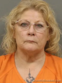 Mugshot of BETH ANN SMITH