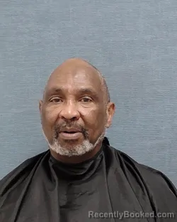 Mugshot of LONNIE DARNELL EVERETT booked in Stark County, Ohio on March 24, 2026