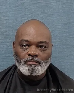 Mugshot of FRANK LLOYD WOODLAND