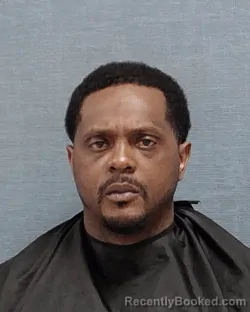 Mugshot of TERRELL LAMAR CURTIS booked in Stark County, Ohio on April 29, 2026