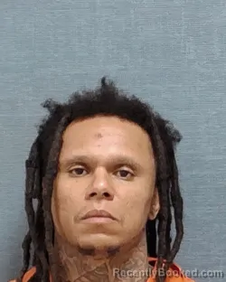 Mugshot of LOGAN RASHAAD CUNDIFF booked in Stark County, Ohio on March 31, 2026