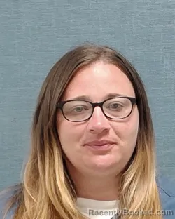 Mugshot of ASHLEY NICOLE CLIFFORD booked in Stark County, Ohio on June 5, 2026