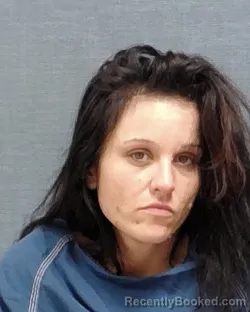 Mugshot of SARA ELYZABETH RAE TUCKER booked in Stark County, Ohio on April 4, 2026