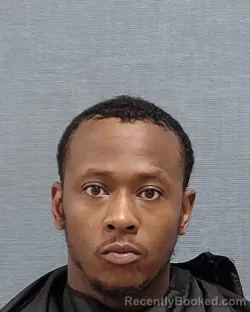 Mugshot of IAN KHALIL ROBINSON booked in Stark County, Ohio on April 3, 2026