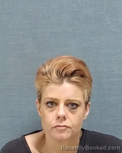 Mugshot of LESLIE ANN SHANE booked in Stark County, Ohio on April 22, 2026