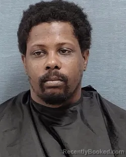 Mugshot of VINCENT VANDEZE MARTIN booked in Stark County, Ohio on April 1, 2026