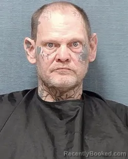 Mugshot of NEIL JOSEPH FINNICUM