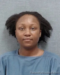 Mugshot of Ayanna Lavon Mccole booked in Stark County, Ohio on August 6, 2026