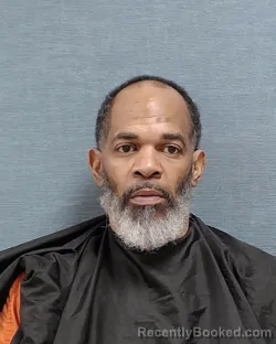 Mugshot of MICHAEL DESHAWN AYERS