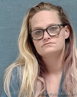 Mugshot of AMANDA JEAN BEADNELL booked in Stark County, Ohio on March 12, 2026