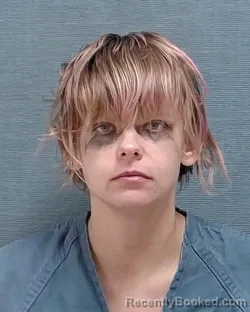 Mugshot of ALEAH MARIE WARTMAN