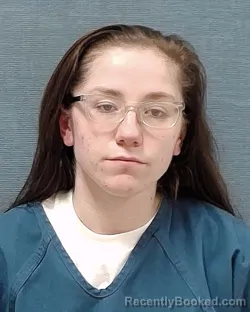 Mugshot of AMYAH DANAE THOMAS