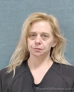 Mugshot of LEAH RENAE GRILLS booked in Stark County, Ohio on April 28, 2026