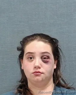 Mugshot of CHEYENNE MERCEDES BENDER booked in Stark County, Ohio on May 7, 2026