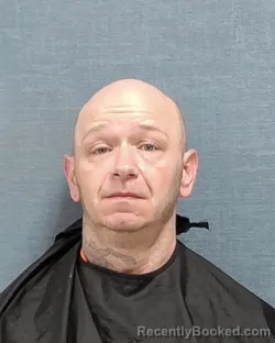 Mugshot of SHAWN LEE MILLER booked in Stark County, Ohio on May 6, 2026