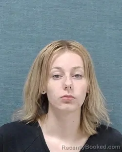 Mugshot of Savannah Jewel Davis booked in Stark County, Ohio on August 21, 2026